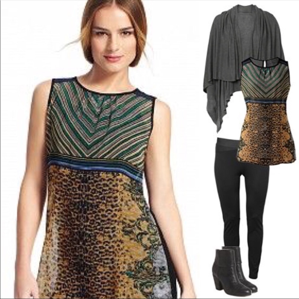 CAbi Buchanan Tunic